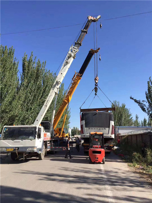 汤阴县港口集装箱搬运案例